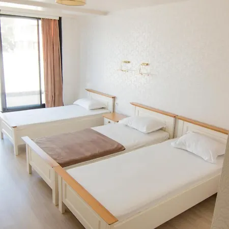 Merty Hotel 3*