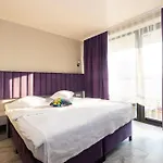Merty Hotell 3*